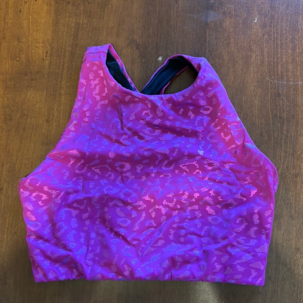 Emily HSU sports bra/top